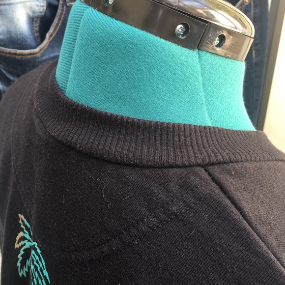 ⬇️ 2/$25 Listing - BLVD Company Men’s Crewneck Graphic Pullover Sweatshirt - Picture 9 of 11